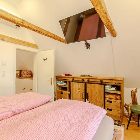 Tatil Evi Hotzenplotz Inkl Privaten Whirlpool & Sauna Direkt Am Fluss Mandau - Am Ruhigen Fahrradweg Hainewalde