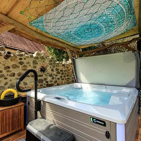 Hotzenplotz Inkl Privaten Whirlpool & Sauna Direkt Am Fluss Mandau - Am Ruhigen Fahrradweg * Hainewalde