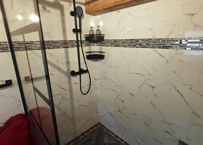 Holiday home Hotzenplotz Inklusive Mit Ihrem Privaten Whirlpool & Sauna Direkt Am Fluss Mandau - Am Ruhigen Fahrradweg Hainewalde