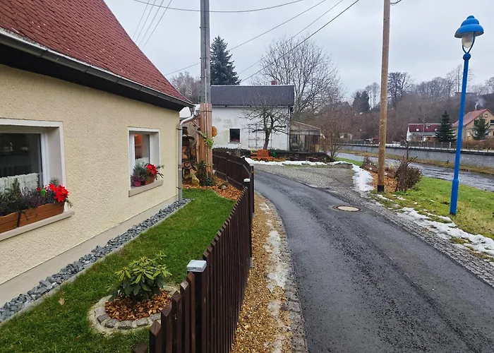 Hotzenplotz Inklusive Mit Ihrem Privaten Whirlpool & Sauna Direkt Am Fluss Mandau - Am Ruhigen Fahrradweg Holiday home Hainewalde