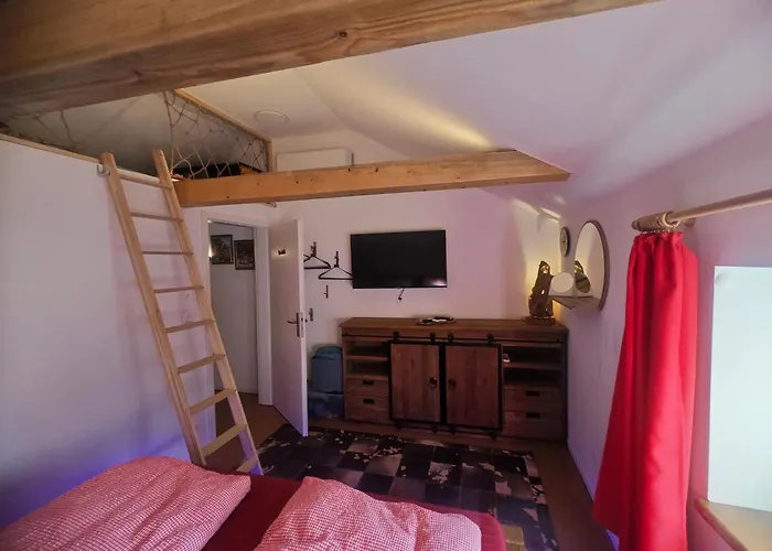 Holiday home Hotzenplotz Inklusive Mit Ihrem Privaten Whirlpool & Sauna Direkt Am Fluss Mandau - Am Ruhigen Fahrradweg *