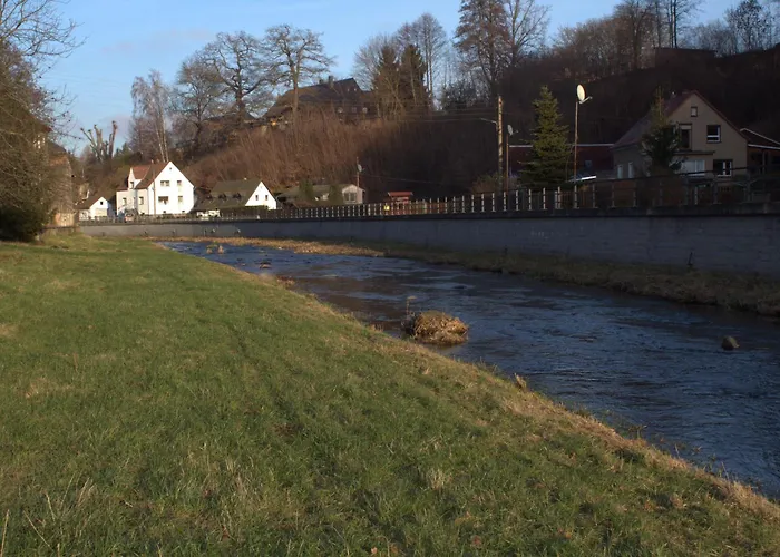 Hotzenplotz Inklusive Mit Ihrem Privaten Whirlpool & Sauna Direkt Am Fluss Mandau - Am Ruhigen Fahrradweg * Hainewalde